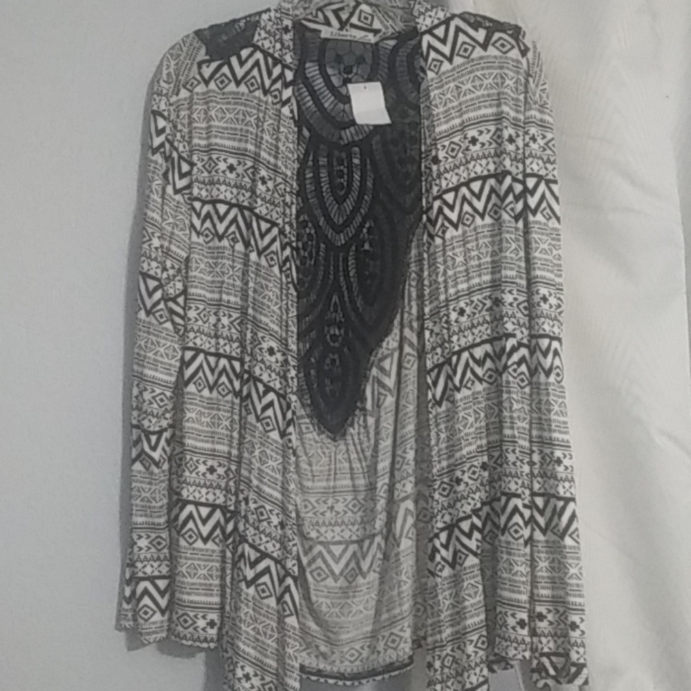Tribal knitted cardigan